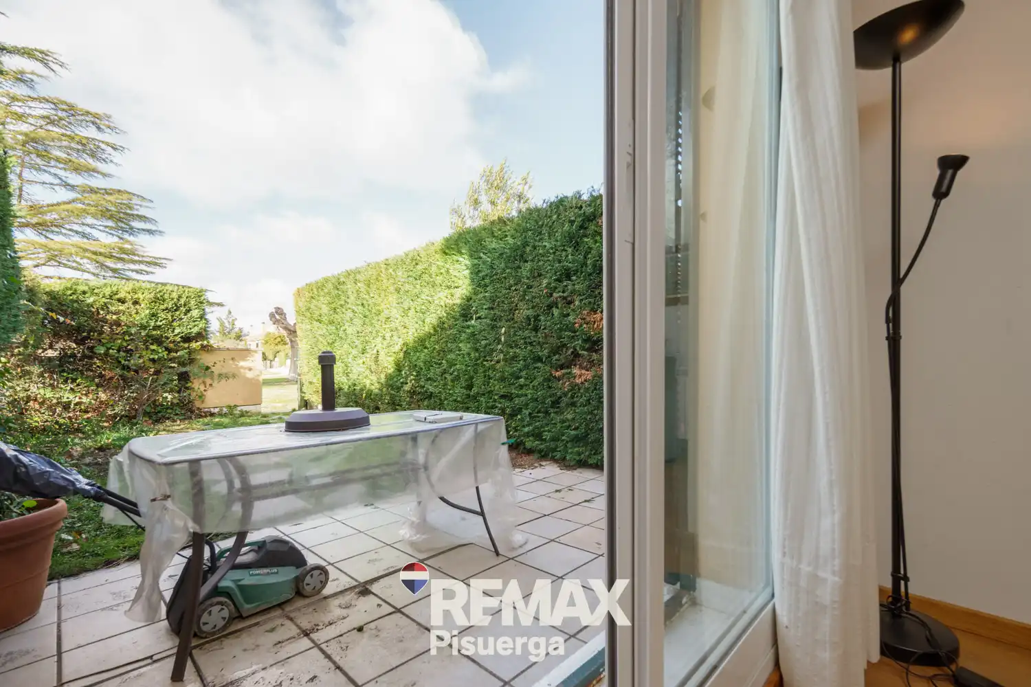 Jardín de Casa o chalet en venta en Simancas con Calefacción, Terraza y Trastero