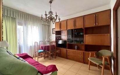 Living room of Flat for sale in  Madrid Capital  with Heating and Terrace