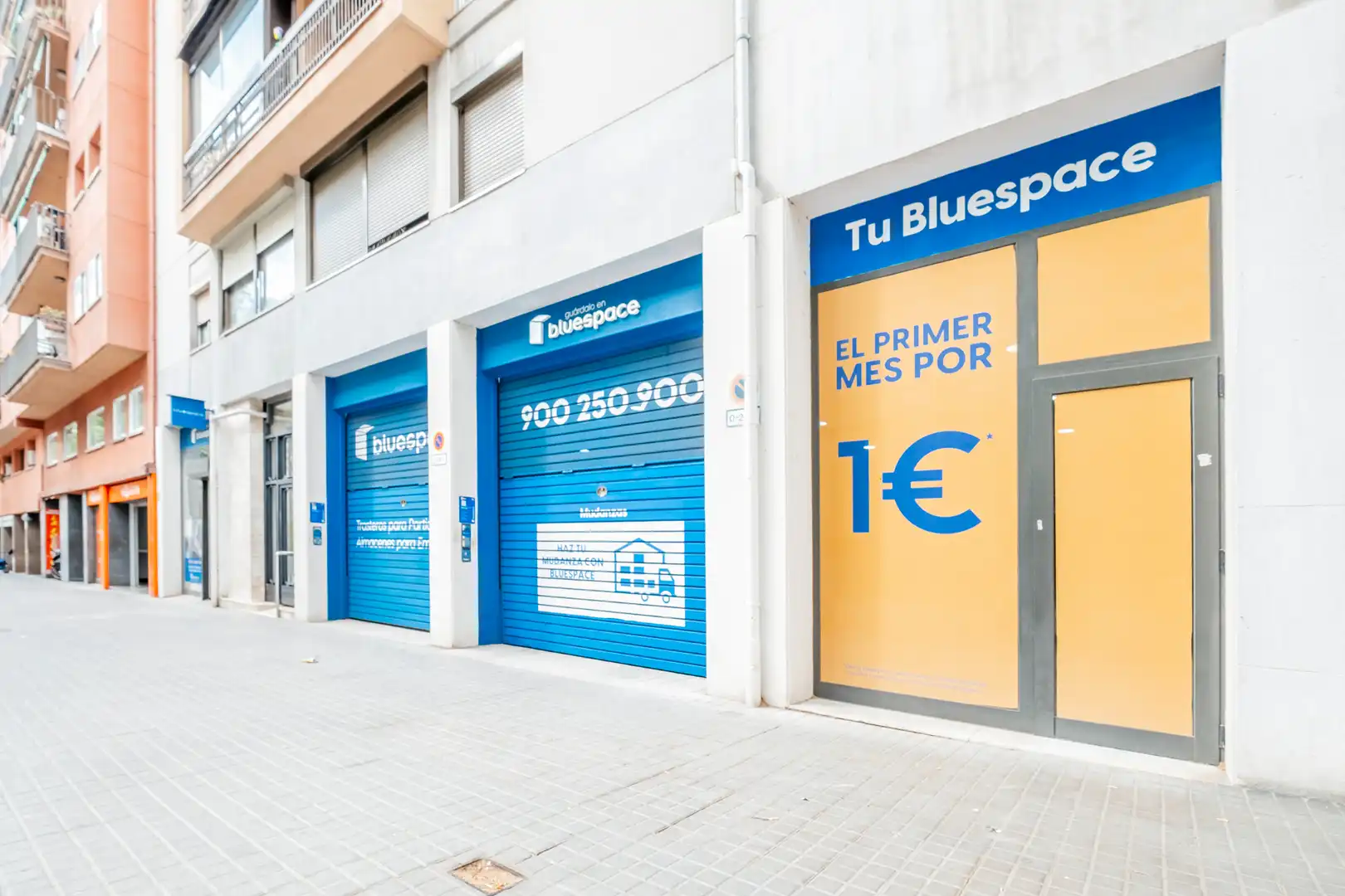 Storage room for rent in Barcelona  with Alarm