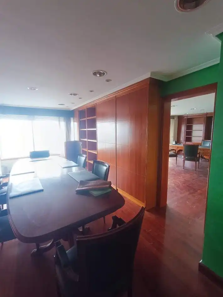 Wohnung zum Verkauf in A Coruña Capital  mit Klimaanlage, Heizung und Abstellraum