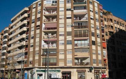 Exterior view of Flat for sale in  Valencia Capital  with Balcony