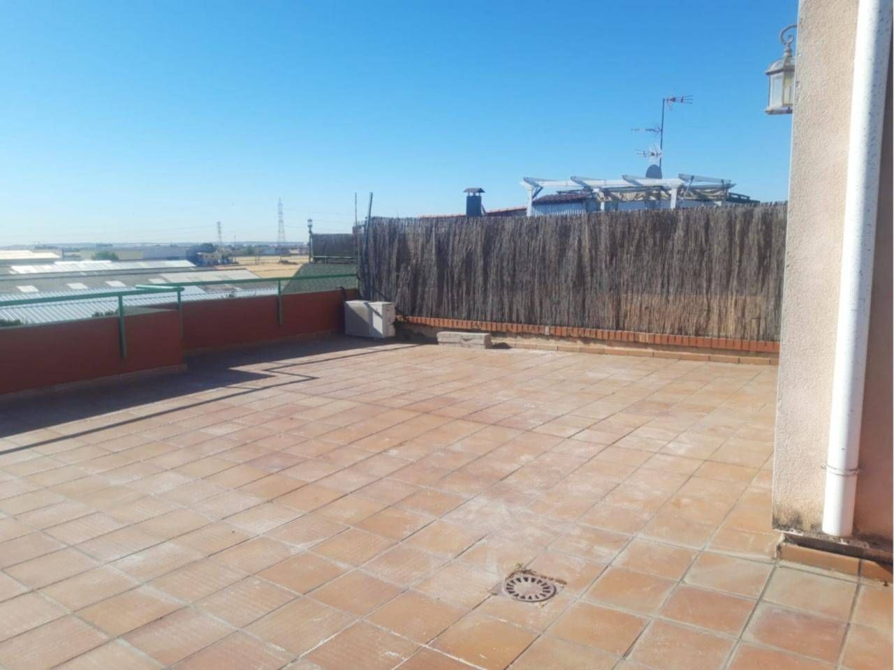 Terrassa de Pis en venda en Moraleja de Enmedio amb Aire condicionat, Calefacció i Terrassa