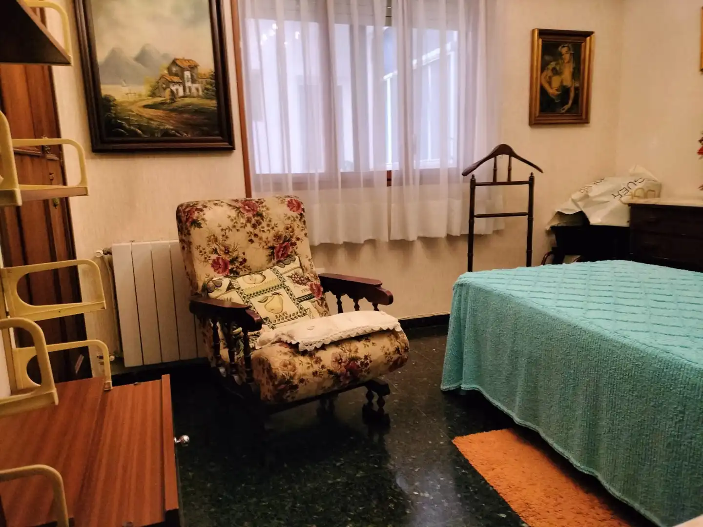 Sala d'estar de Pis en venda en Valencia amb Moblat, Forn i Rentadora