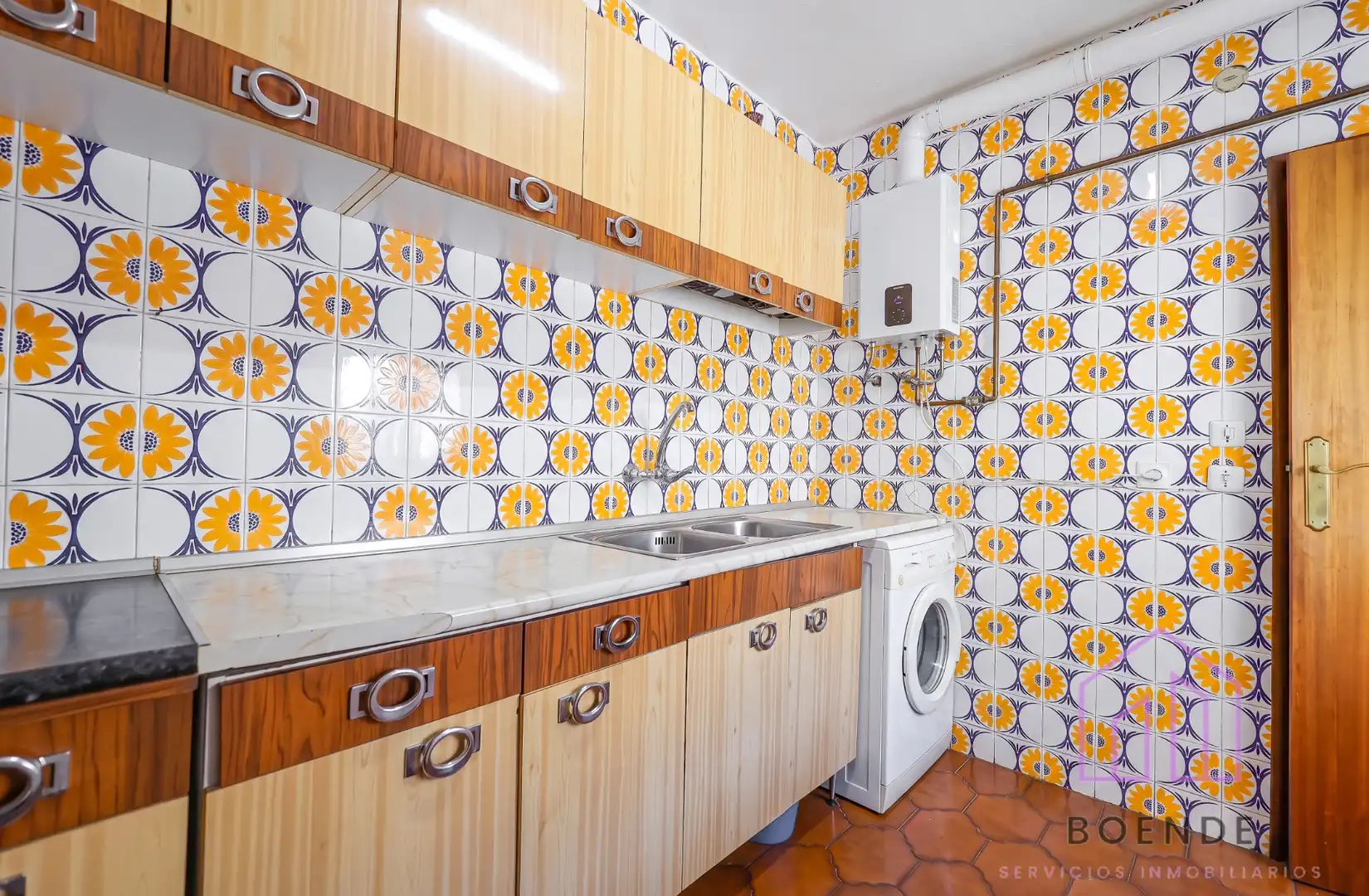 Kitchen of Flat for sale in Getafe  with Air Conditioner, Terrace and Furnished