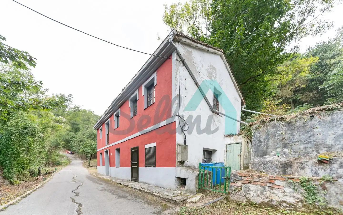 Casa con giardino in vendita a Veguín de Allá