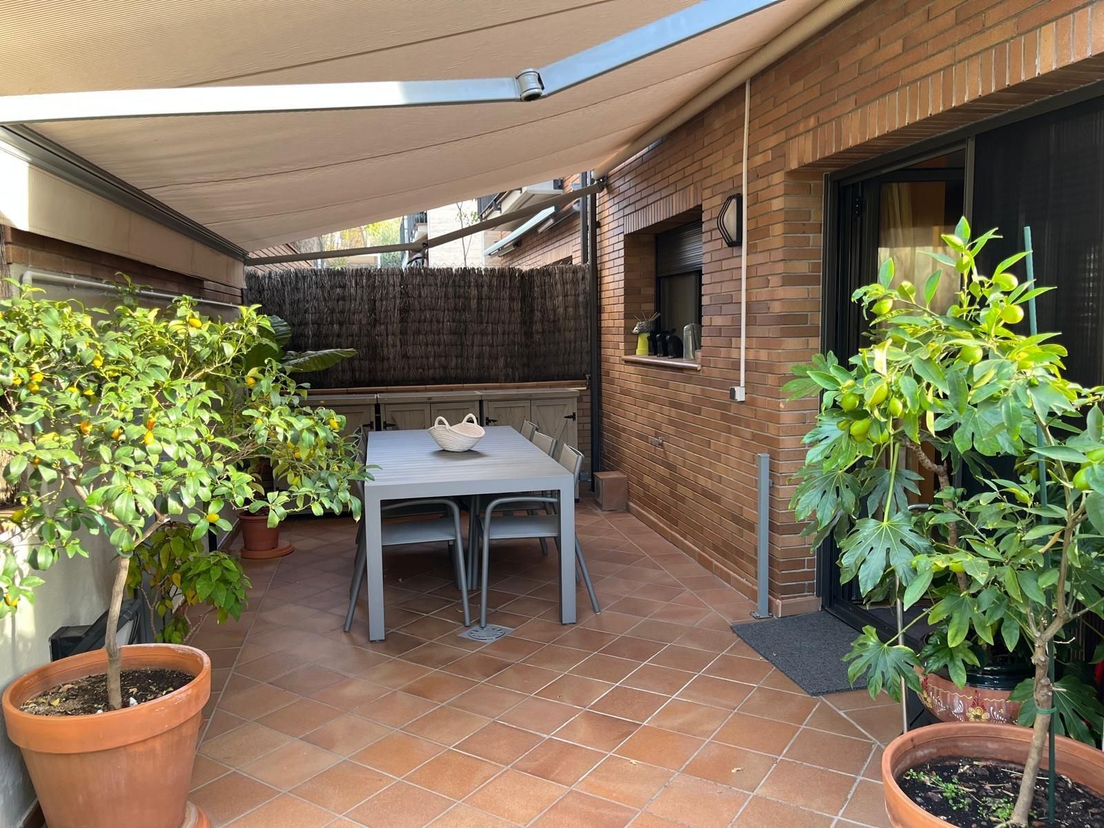 Terrassa de Casa o xalet en venda en Sant Quirze del Vallès amb Aire condicionat, Calefacció i Jardí privat