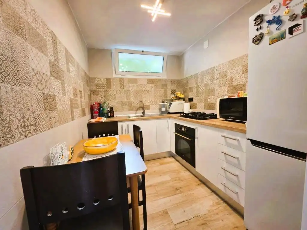 Cuina de Casa o xalet en venda en Málaga amb Aire condicionat, Jardí privat i Terrassa