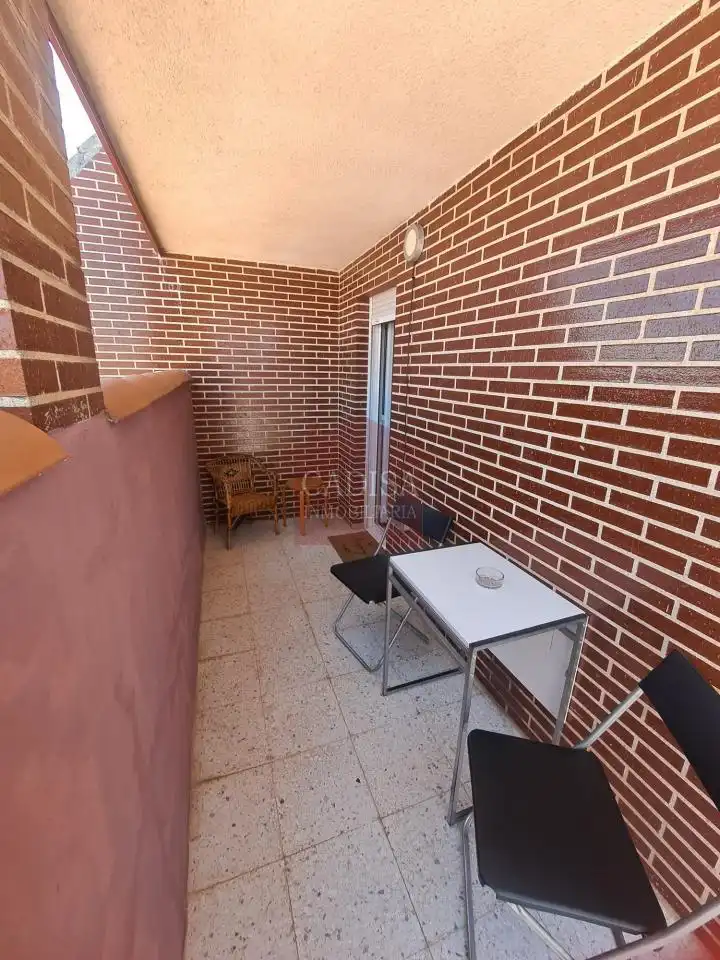 Terraza de Apartamento de alquiler en Villares de la Reina con Calefacción y Amueblado