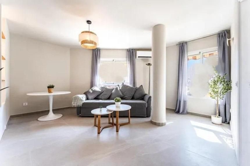 Living room of Flat for sale in Málaga Capital  with Air Conditioner, Heating and Furnished