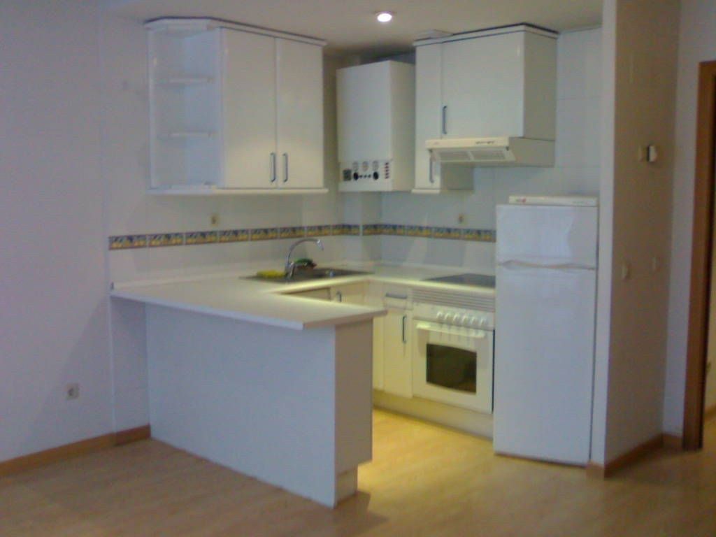 Kitchen of Flat to rent in  Madrid Capital  with Storage room