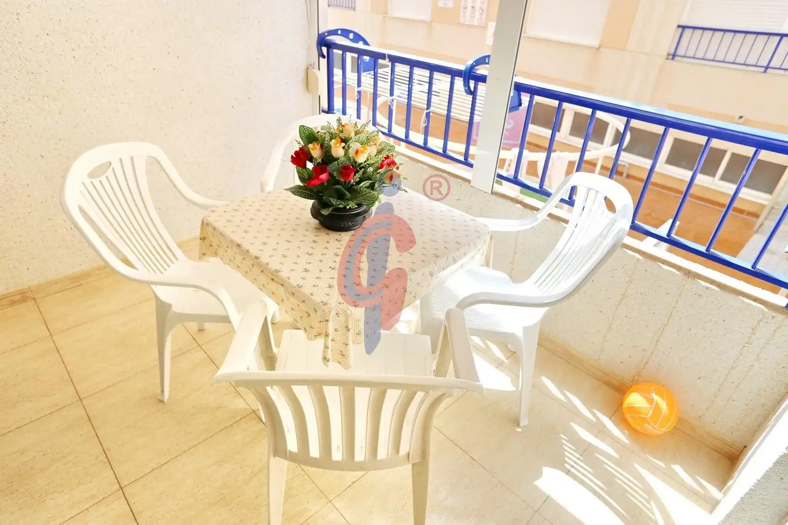 Terraza de Apartamento en venta en Guardamar del Segura con Terraza, Amueblado y Piscina comunitaria