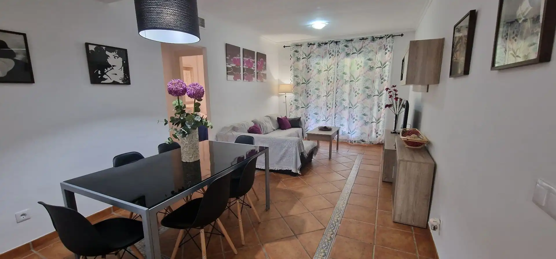 Sala d'estar de Apartament en venda en Mojácar amb Aire condicionat, Calefacció i Jardí privat