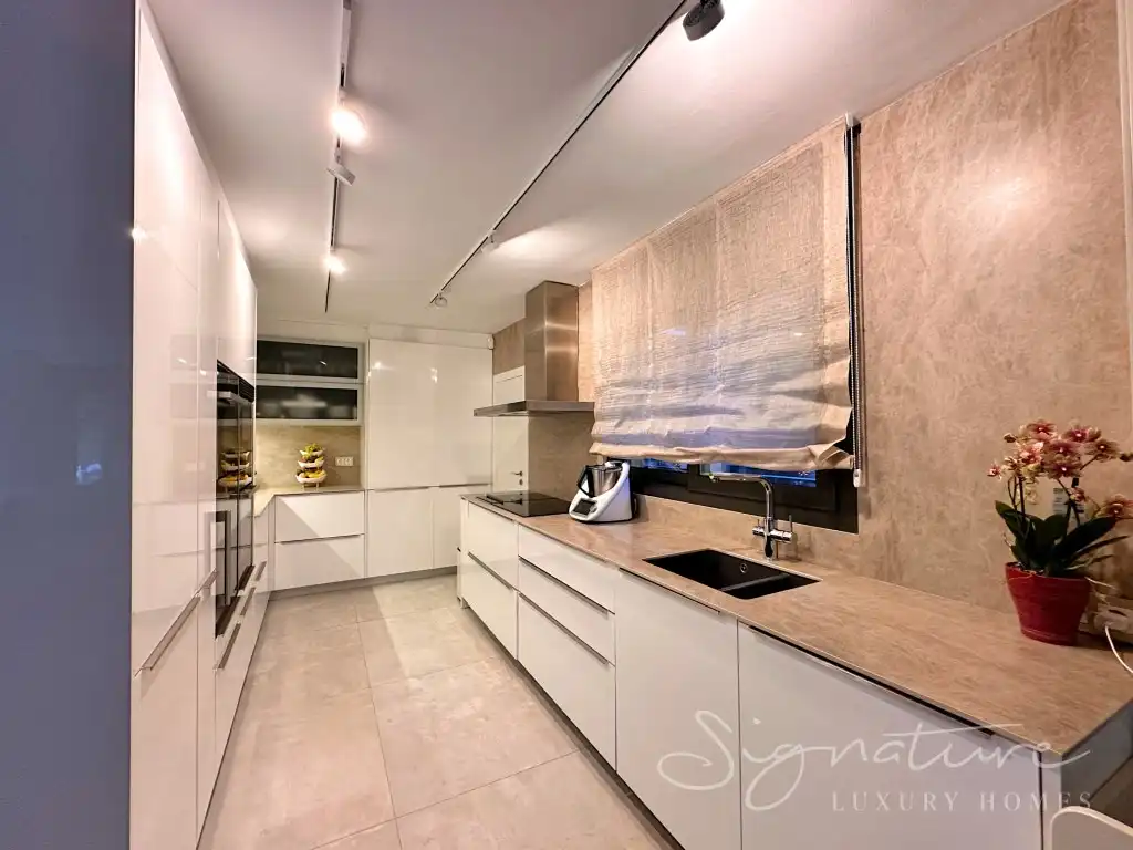 Houses for sale in Golf - Can Trabal