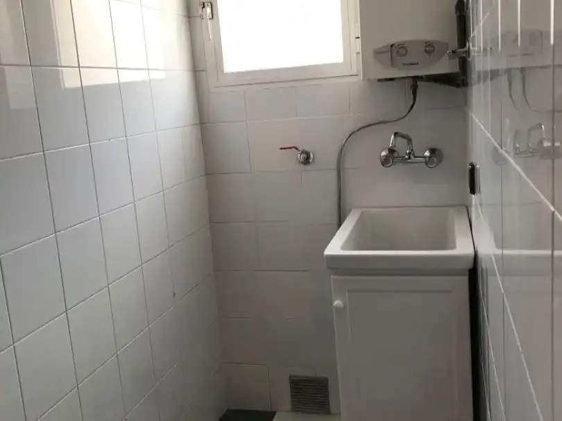 Bathroom of Flat for sale in Torredelcampo, Jaén
