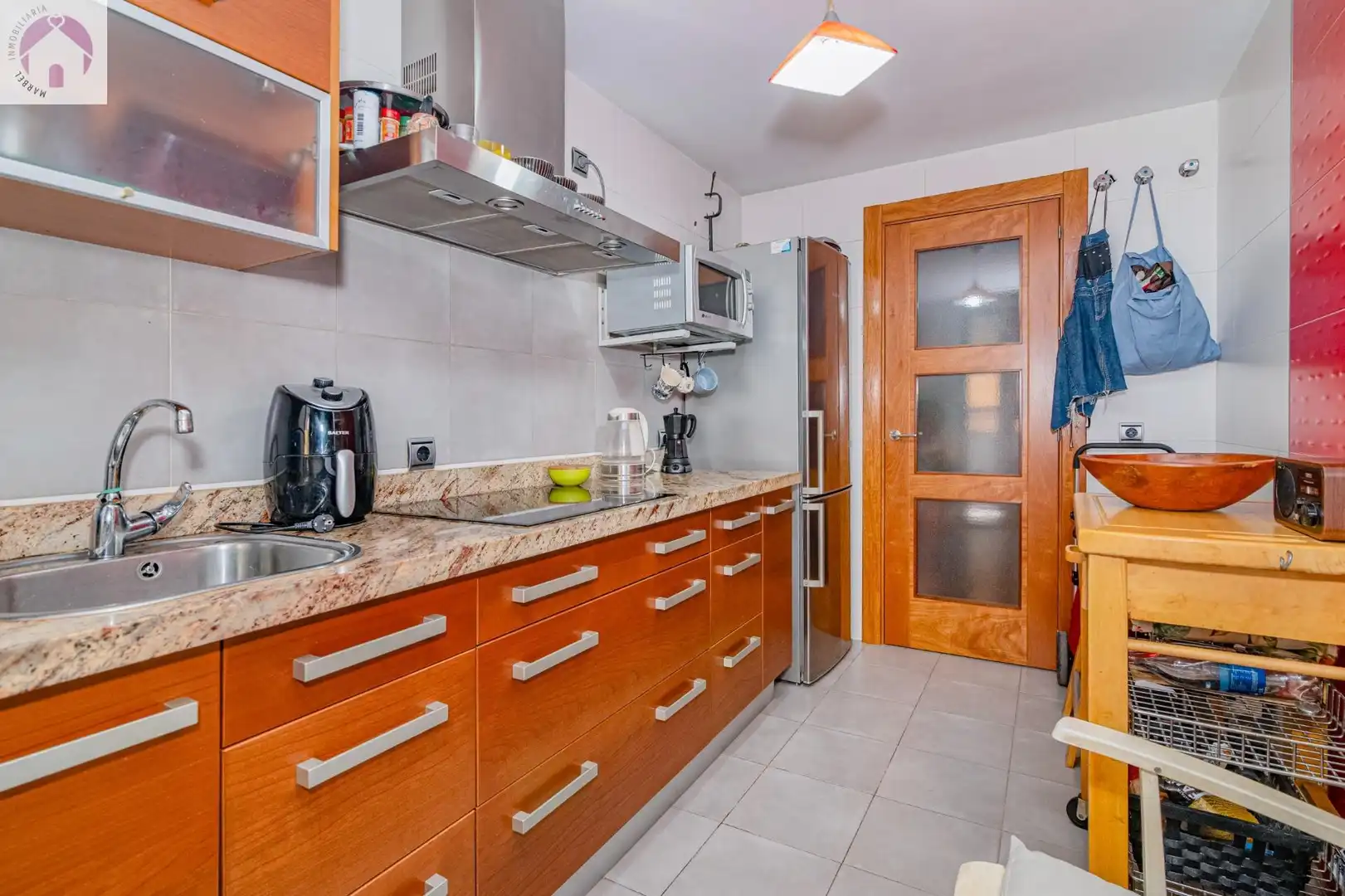 Kitchen of Flat for sale in Granada  with Air Conditioner, Heating and Terrace