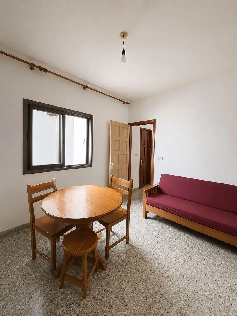 Sala d'estar de Casa adosada en venda en San Sebastián de la Gomera amb Terrassa i Moblat