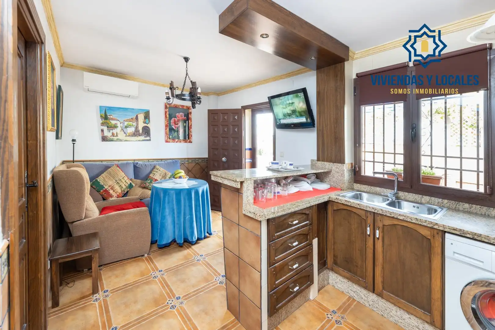 Adosado con piscina en venta en Peligros, imagen 21