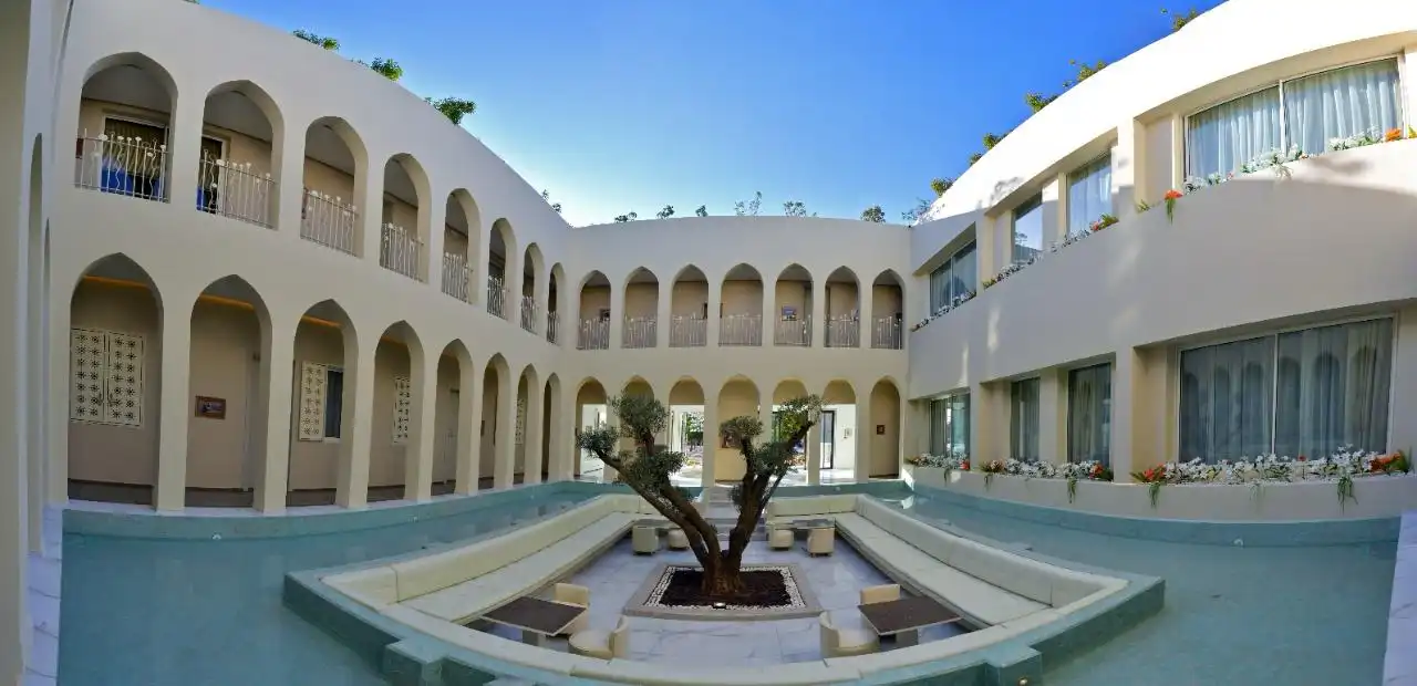 Außenansicht von Gebäude zum Verkauf in Ceuta