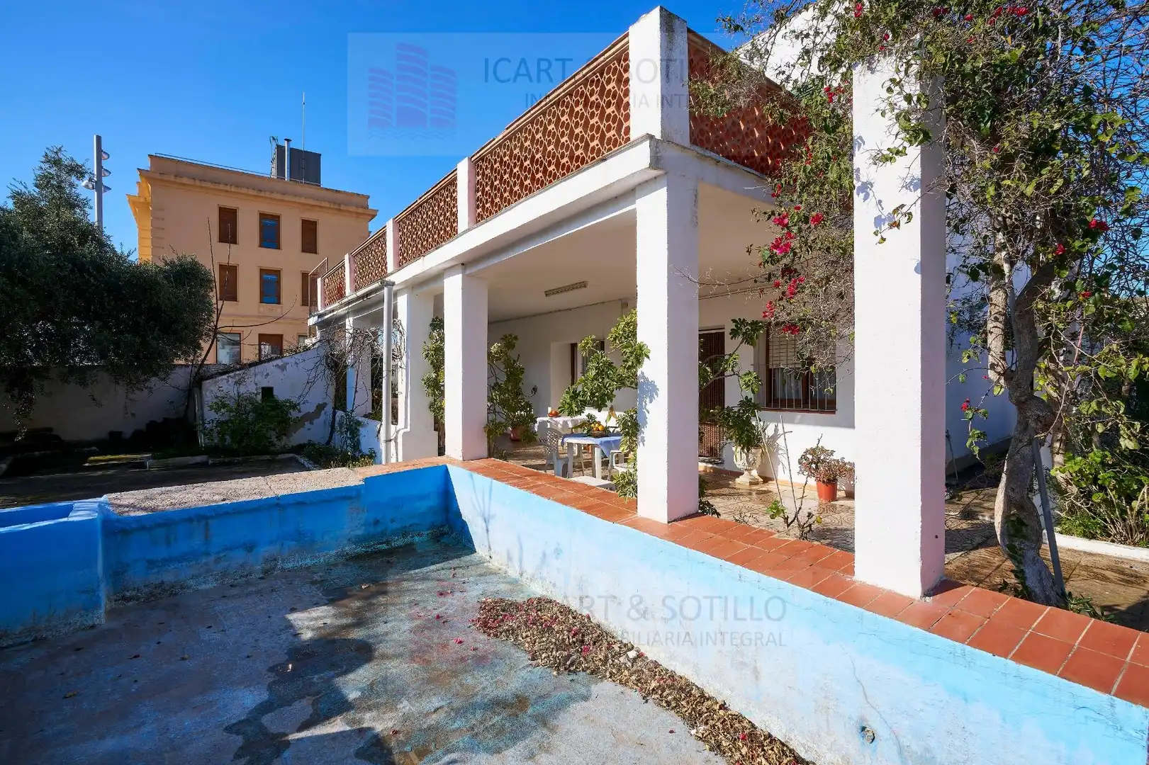 Exterior view of Houses for sale in Alcanar  with Terrace, Storage room and Swimming Pool