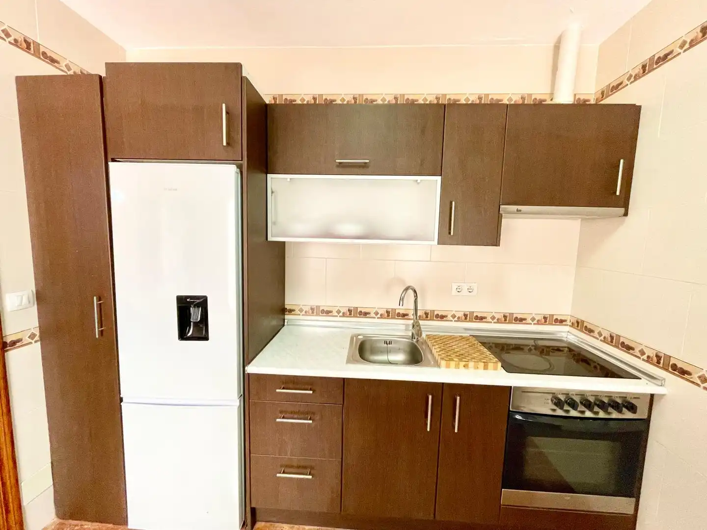 Cuina de Casa o xalet en venda en Roquetas de Mar amb Terrassa i Moblat