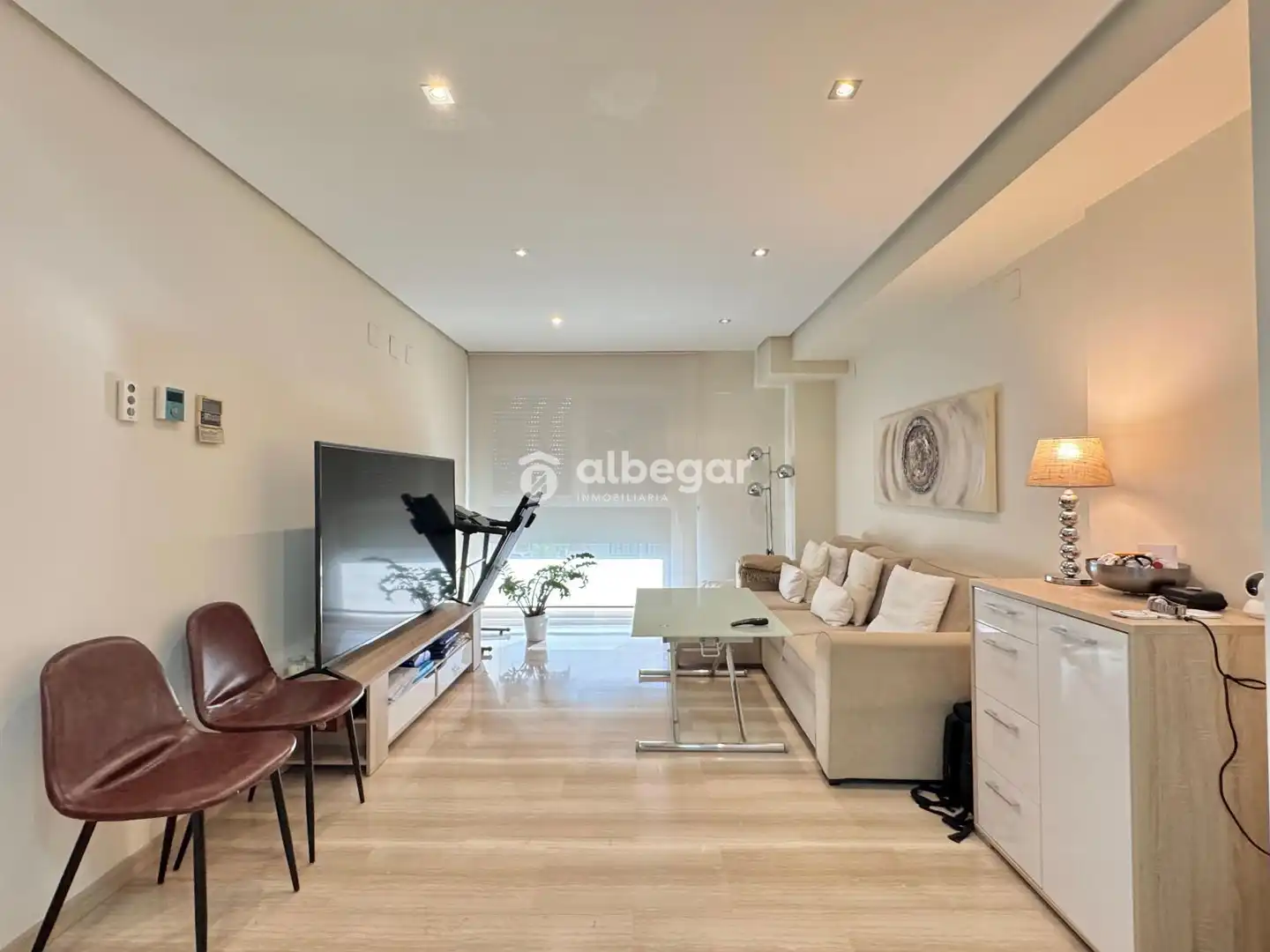 Wohnzimmer von Wohnung zur Miete in Valencia mit Klimaanlage, Schwimmbad und Möbliert