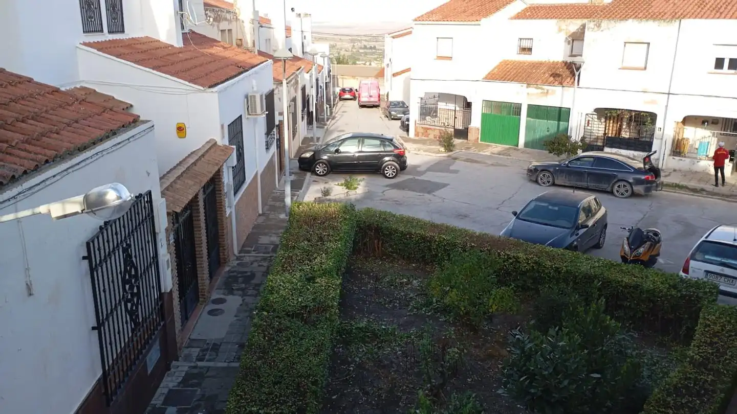 Vista exterior de Casa o xalet en venda en Baza