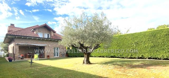 Casa-chalet en Venta en Calle Berroa en Olaz