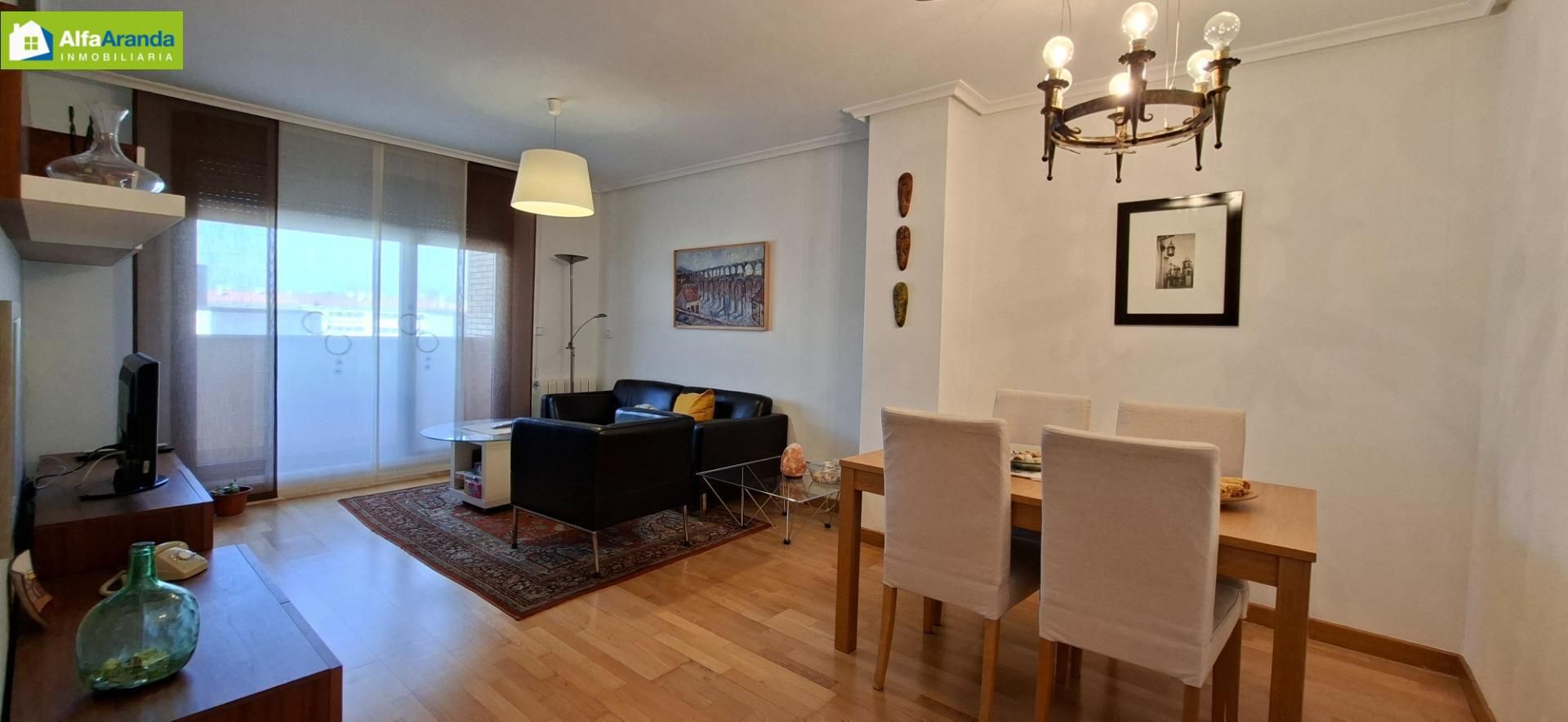 Living room of Flat for sale in Aranda de Duero  with Heating, Storage room and Furnished