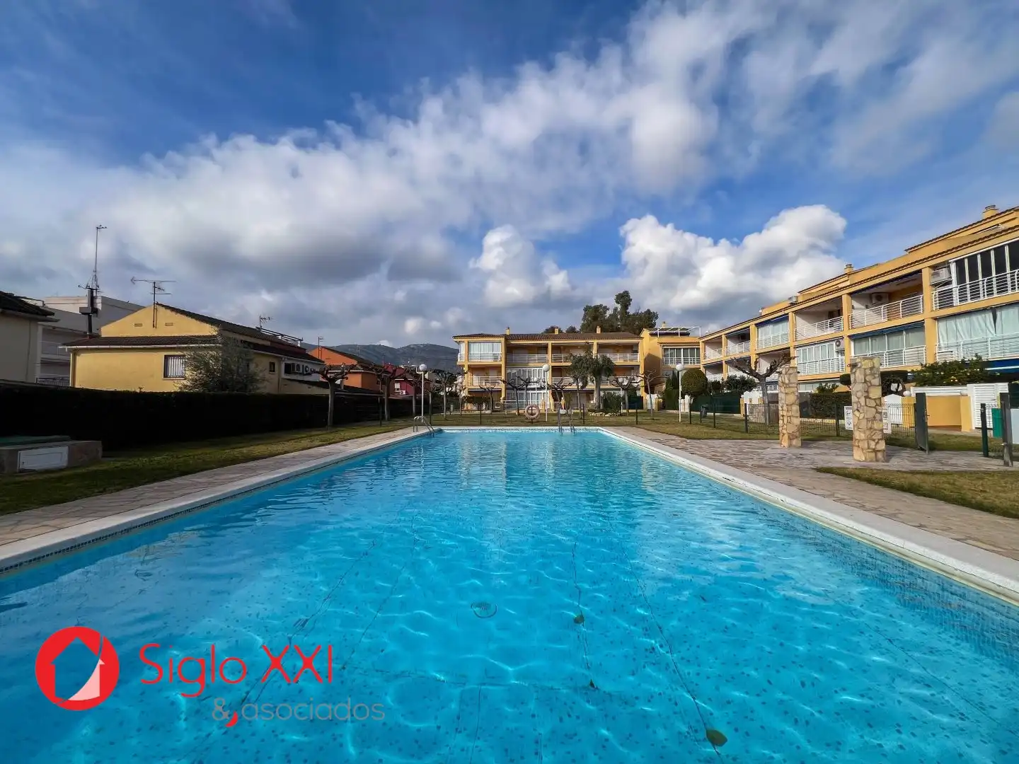 Swimming pool of Flat for sale in Oropesa del Mar / Orpesa  with Air Conditioner, Heating and Terrace