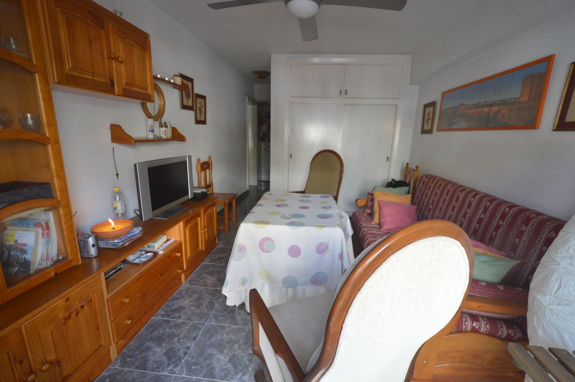 Dormitori de Apartament en venda en Benalmádena amb Terrassa, Moblat i Rentadora