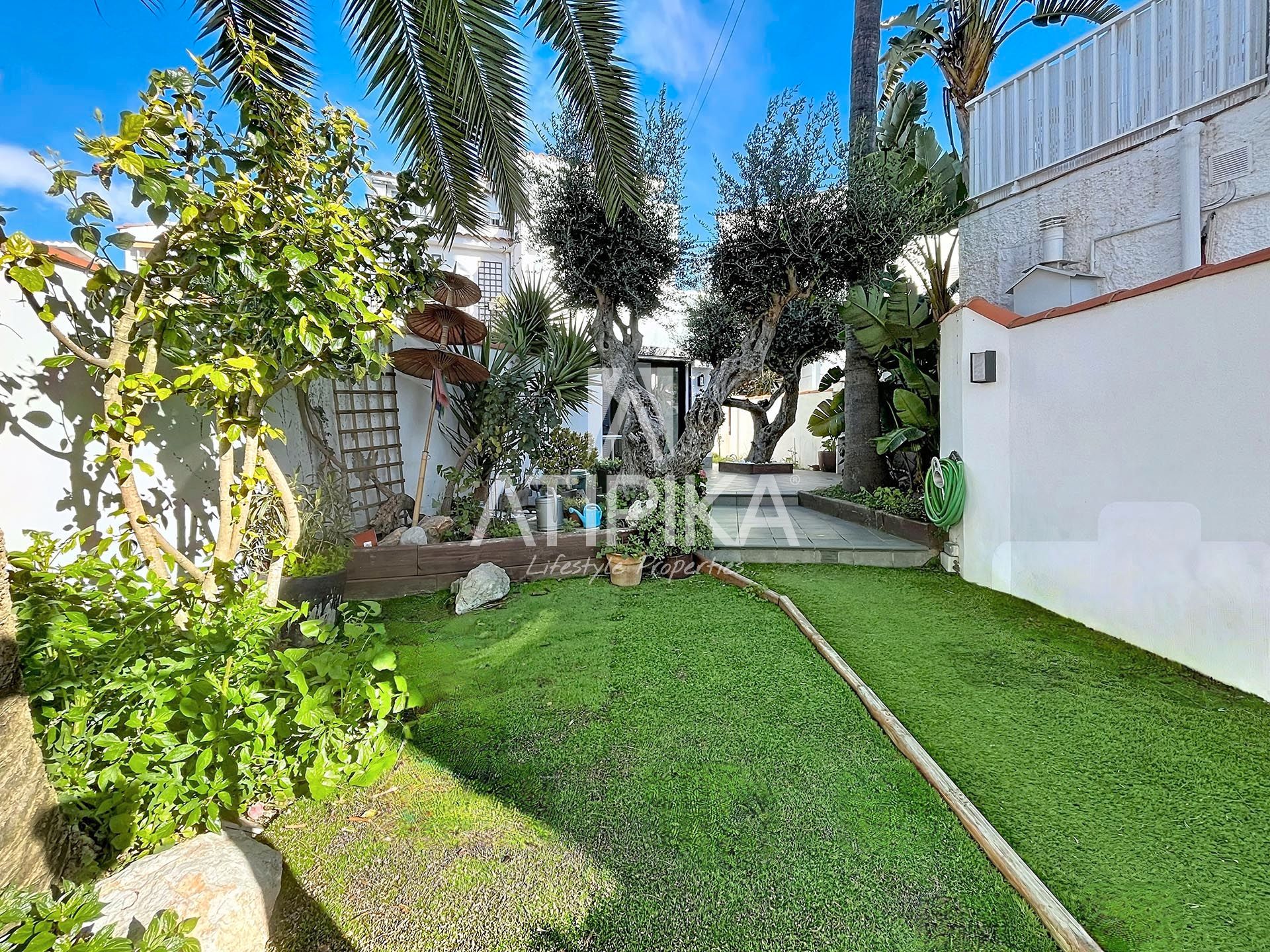 Jardín de Casa o chalet en venta en Sant Pere de Ribes con Calefacción, Parquet y Terraza