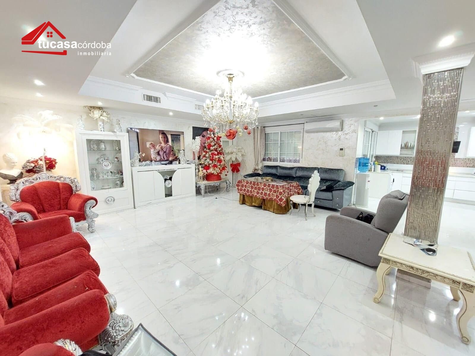 Sala d'estar de Casa o xalet en venda en  Córdoba Capital amb Aire condicionat, Terrassa i Traster