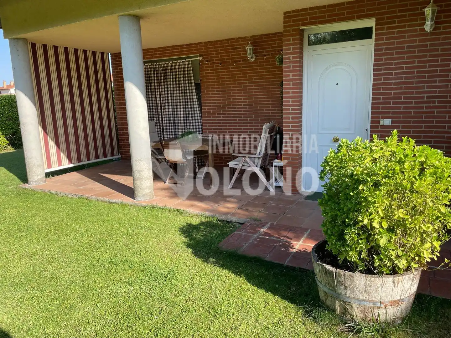Terraza de Casa o chalet en venta en Anguciana con Calefacción, Jardín privado y Parquet