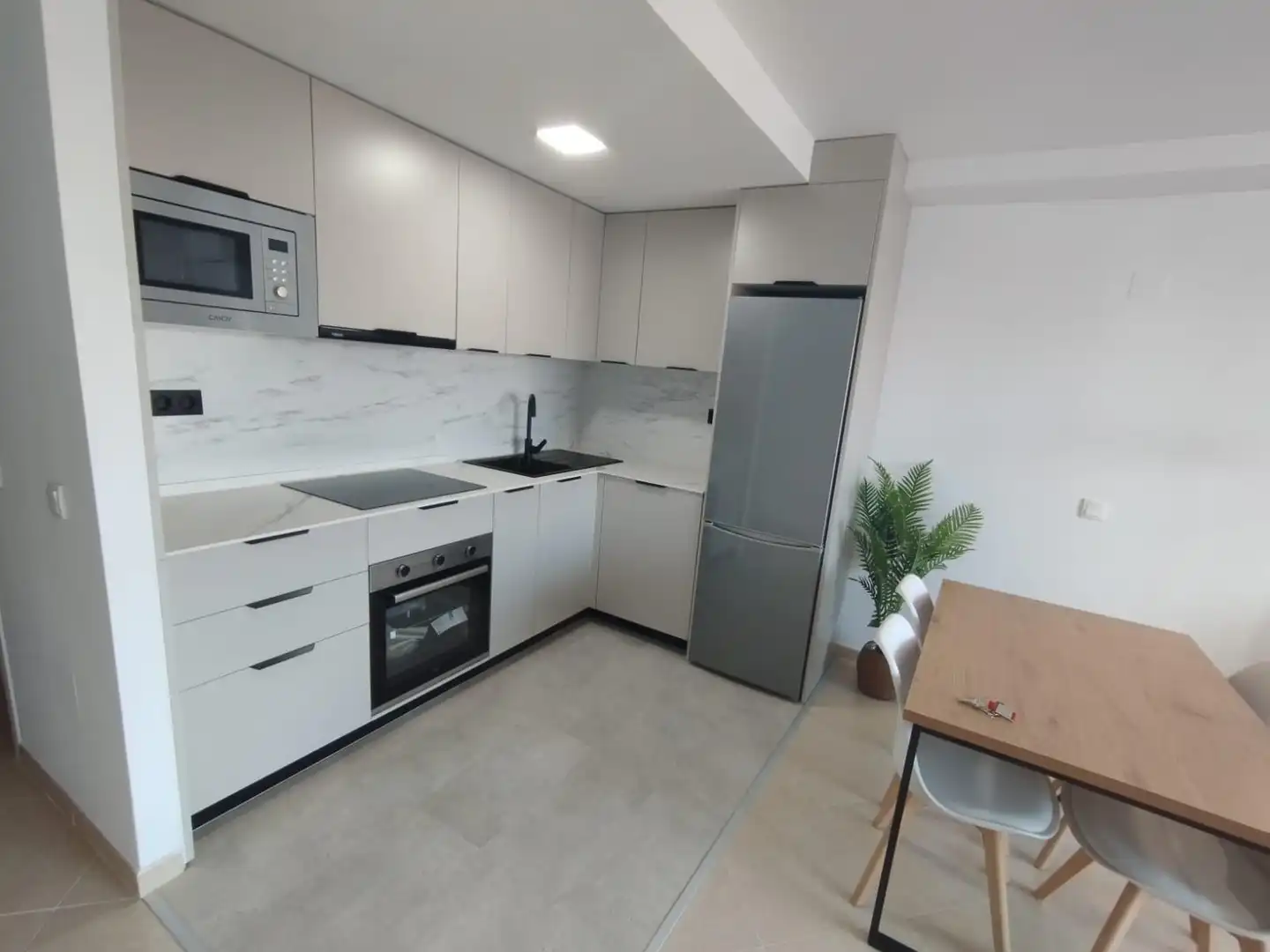 Apartament amb ascensor de lloguer a Calle RELENGUILLO, imagen 12