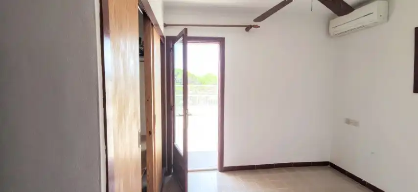 Wohnung zum Verkauf in Capdepera mit Klimaanlage, Terrasse und Möbliert