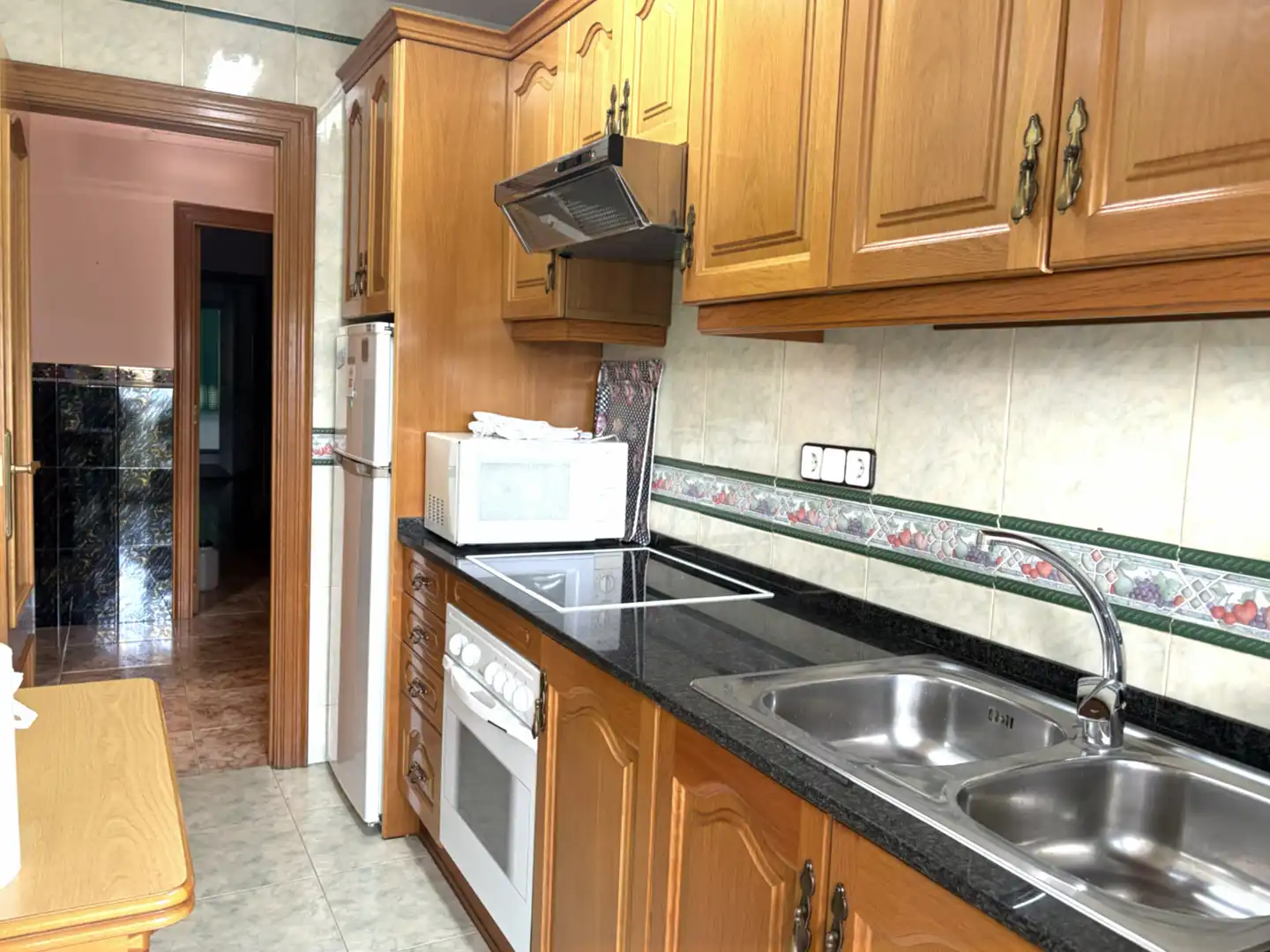 Flat with terrace for sale in Passeig Comte de Vilardaga, imagen 3