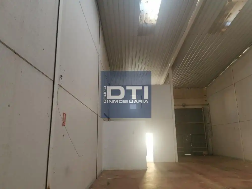 Industrial buildings for sale in Burguillos