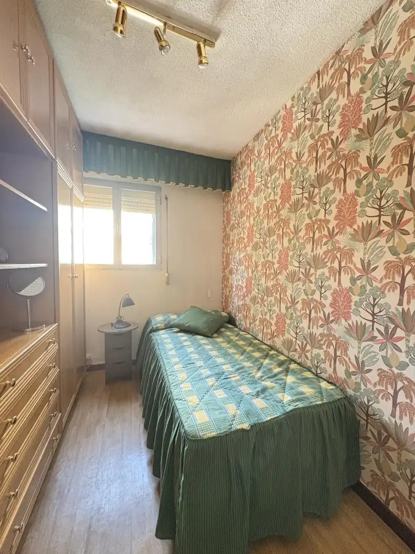 Habitación de Piso de alquiler en Madrid con Aire acondicionado, Calefacción y Parquet