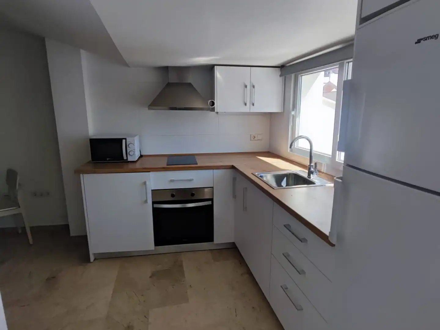 Cocina de Edificio en venta en Murcia