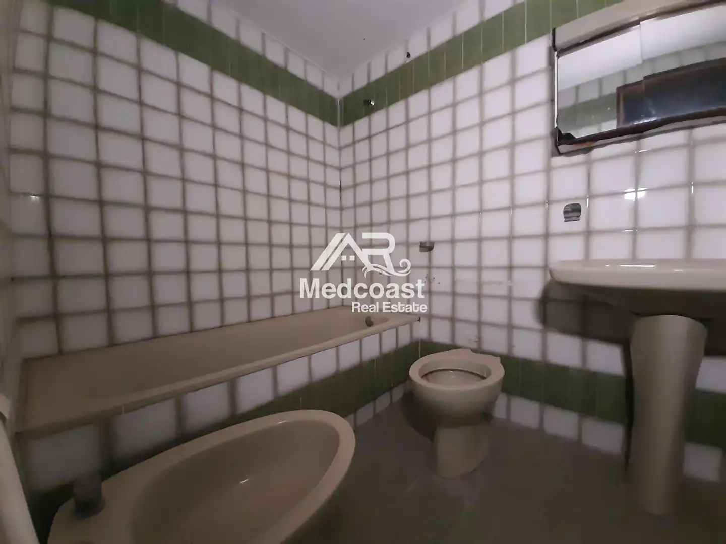Baño de Piso en venta en Macael con Terraza
