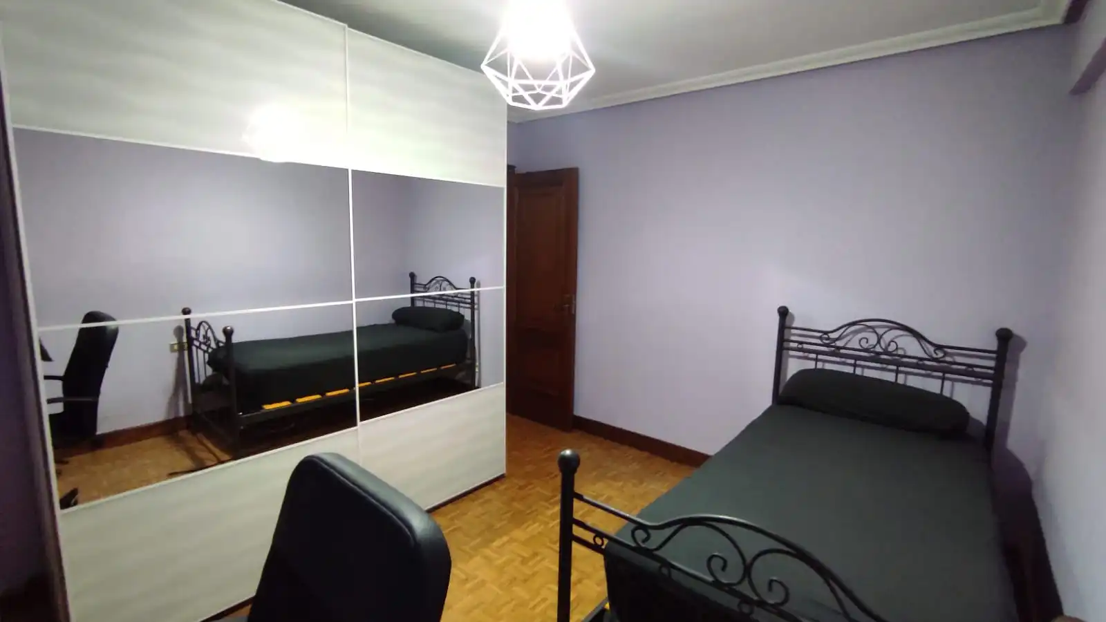 Bedroom of Flat for sale in Ermua  with Heating, Furnished and Balcony