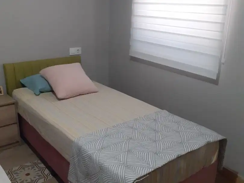 Dormitori de Planta baixa en venda en Zorita amb Jardí privat i Moblat