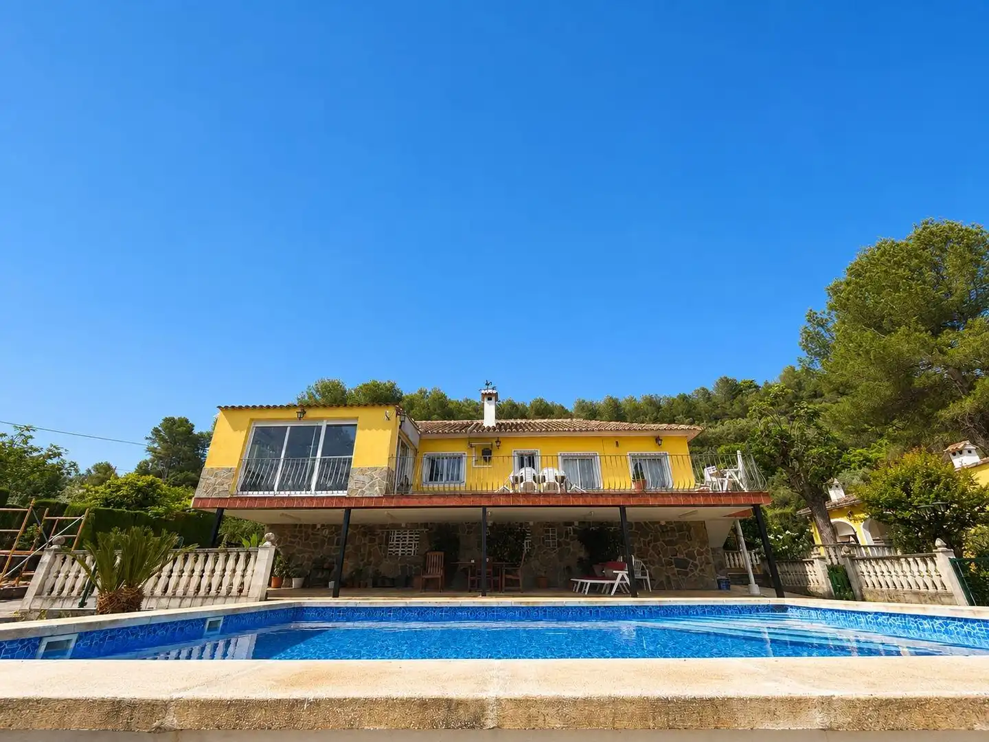 Exterior view of Houses for sale in Simat de la Valldigna  with Air Conditioner, Heating and Swimming Pool