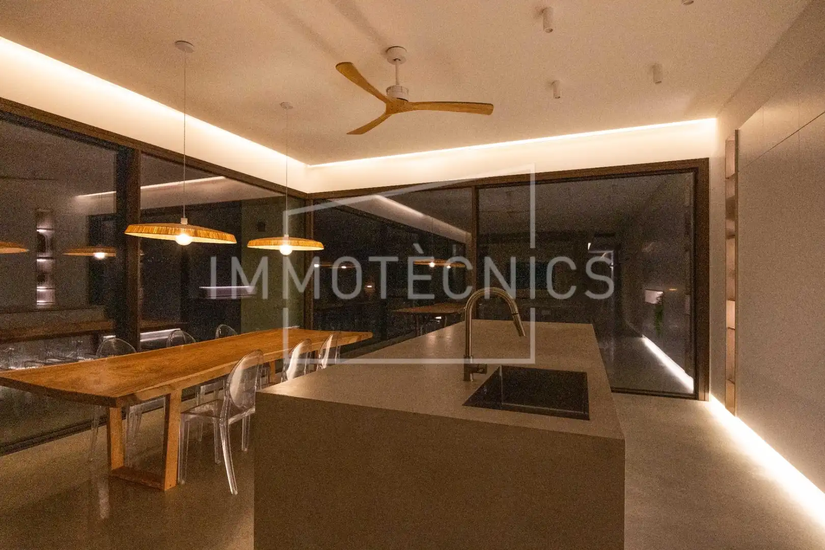 Cocina de Casa o chalet en venta en Vilanova del Vallès con Aire acondicionado, Calefacción y Terraza