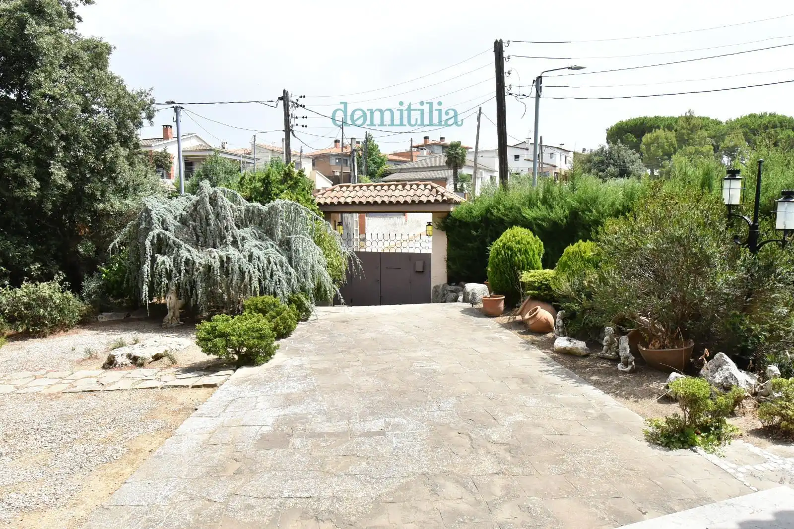 Vista exterior de Casa o xalet en venda en Castellar del Vallès amb Calefacció, Jardí privat i Terrassa