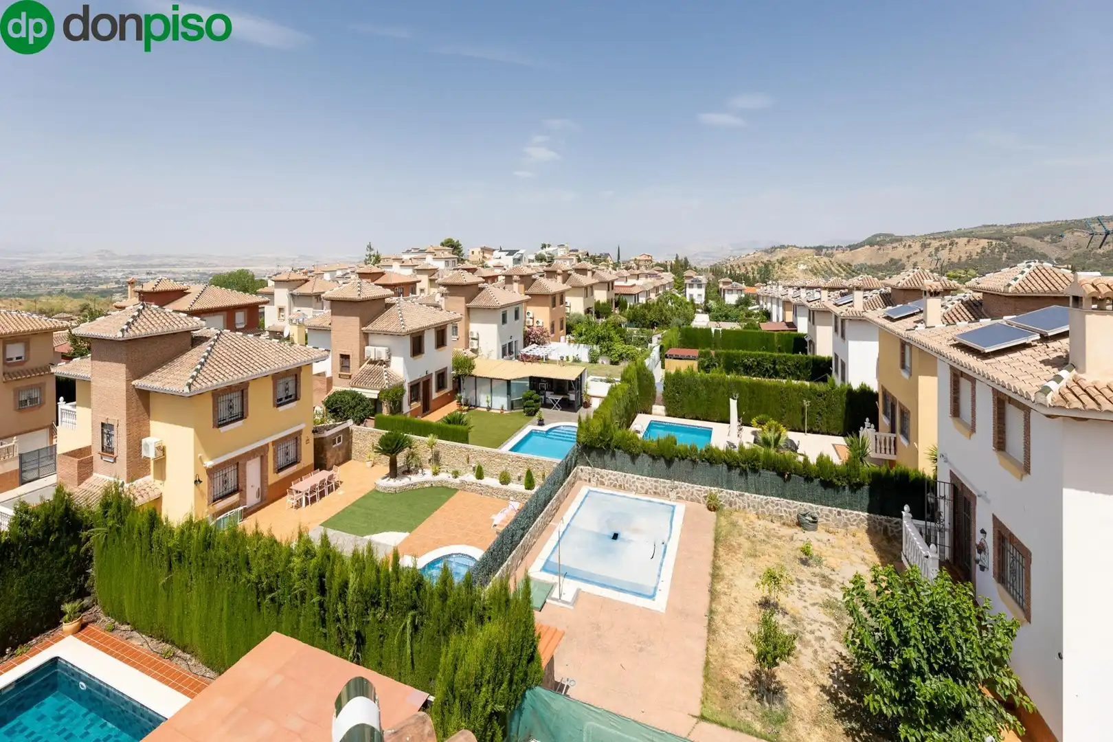 Villa mit Pool zum Verkauf in Avenida suecia, imagen 9