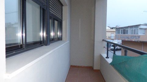 Foto 4 de Piso de alquiler en Avenida de Andalucía, 77, Estación de Cártama, Cártama