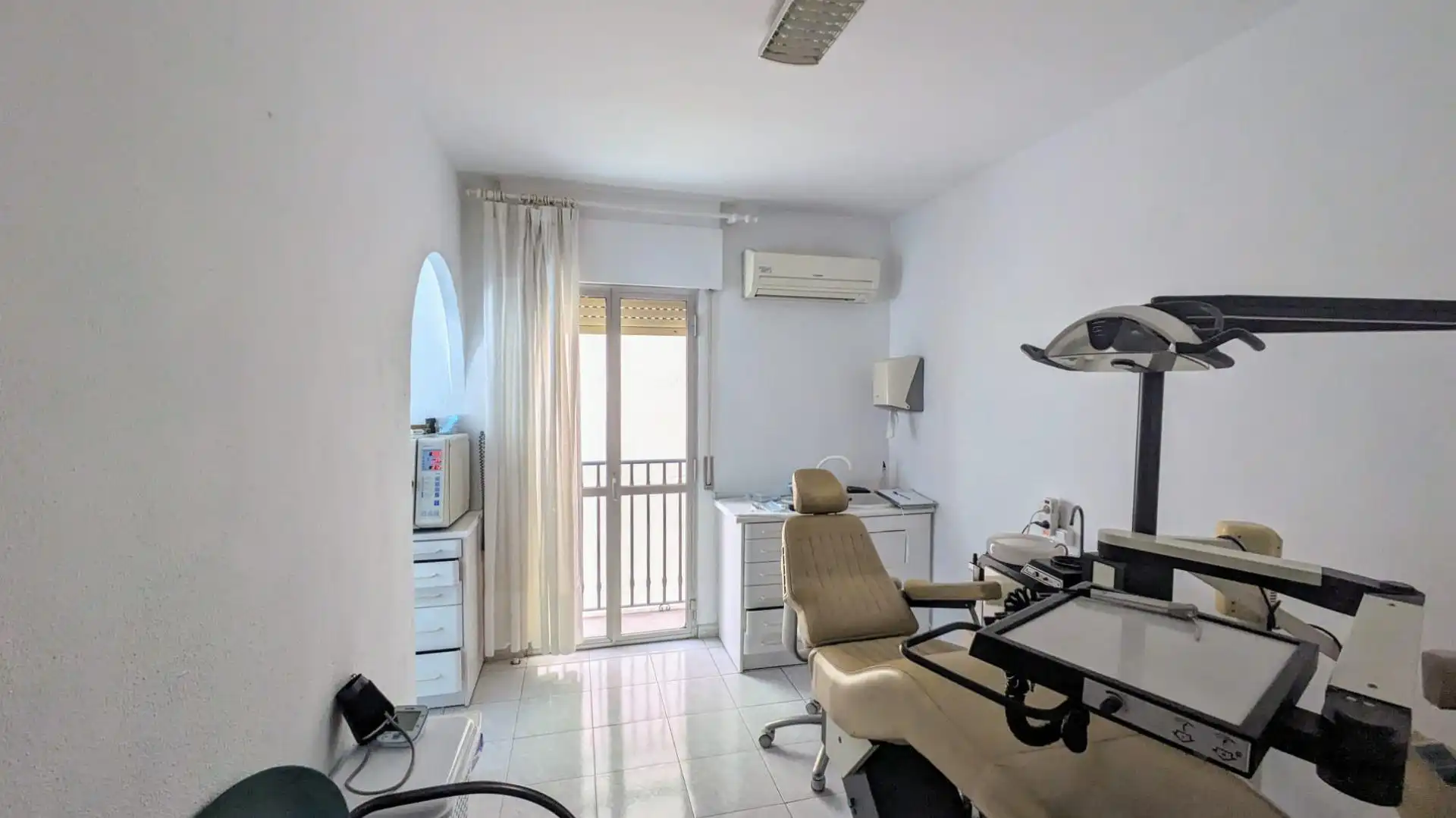Flat for sale in Fuengirola  with Air Conditioner and Balcony