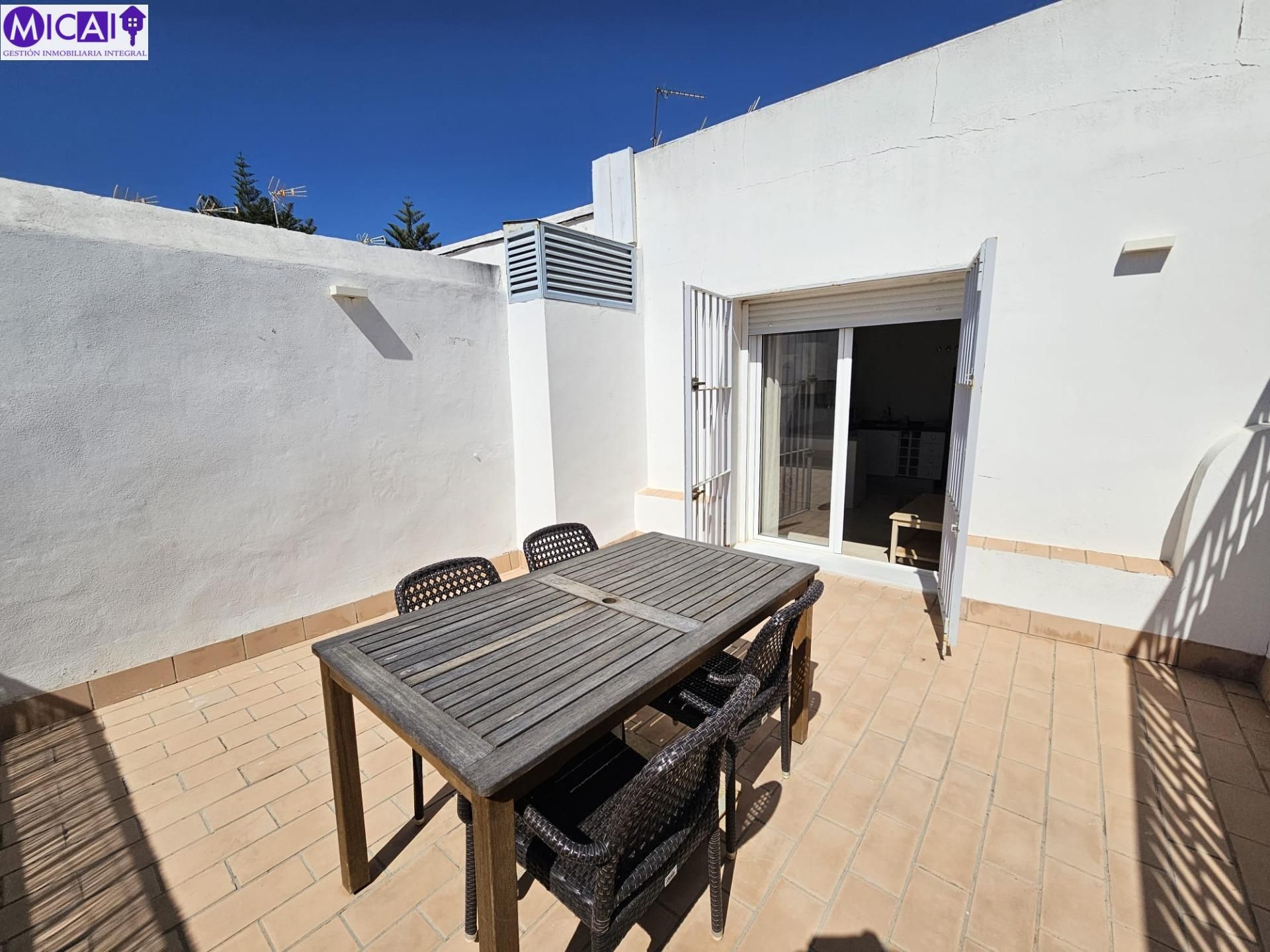 Terrace of Attic to rent in  Cádiz Capital  with Air Conditioner and Terrace