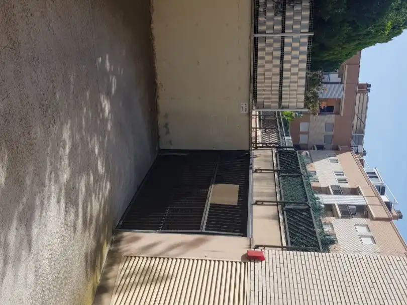 Einzelparkplatz zum Verkauf in Carrer Castell de Tona 14, imagen 6